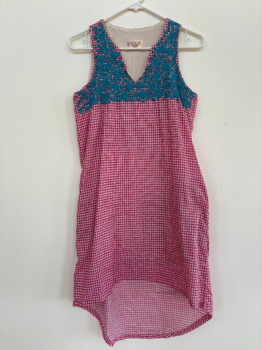 One-of-a-kind Embroidered Cotton Dress from Oaxaca Mexico with pockets - Size 6.
